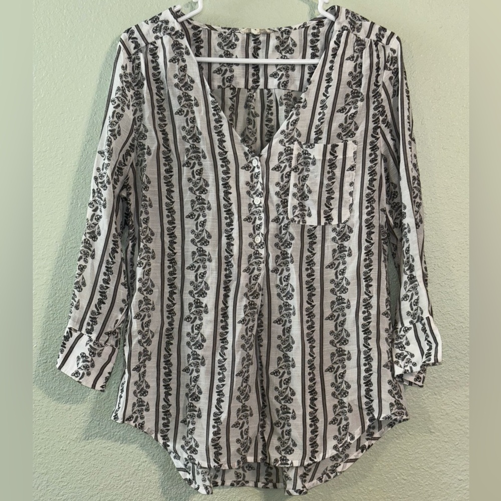 Elegant Black and White Floral Blouse